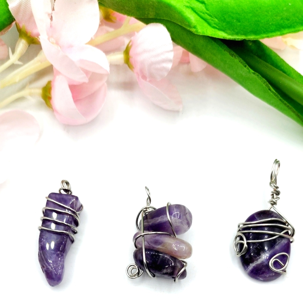 Amethyst wirewrapped stone, with or without chain,custom made design
